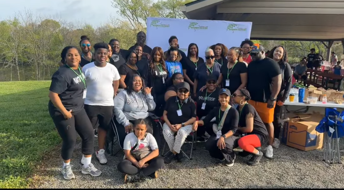Volunteer crew